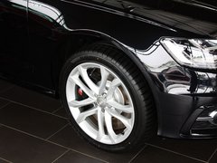 2013 4.0T DCT 
