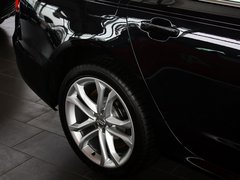 2013 4.0T DCT 