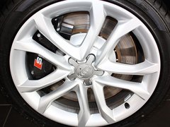 2013 4.0T DCT 