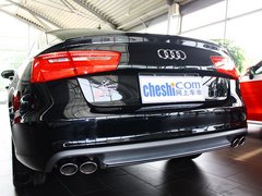 2013 4.0T DCT 