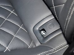 奥迪S6 2013款 4.0T DCT 
