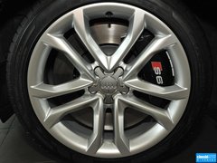2013 4.0T DCT 