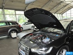 2013 4.0T DCT 