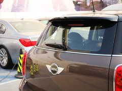 2013款 1.6T AT COOPER S All4 滑雪版