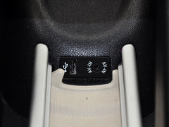 2012款 1.6T 自动 COOPER S版