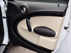 2012款 1.6T 自动 COOPER S版