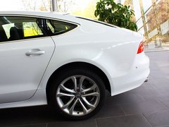 2013款 4.0T DCT 