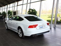 2013款 4.0T DCT 