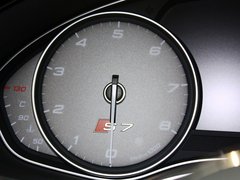 2013款 4.0T DCT 