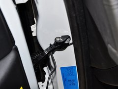 2013款 2.0L 手动 经典版 5座