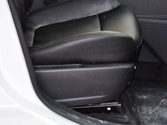 2013款 2.0L 手动 经典版 5座