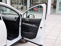 2013款 2.0L 手动 经典版 5座