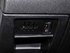 2013款 2.0L 手动 经典版 5座