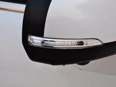 标致3008 2013款 2.0L 手动 经典版 5座
