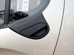 2013款 1.0L 手动 时尚版