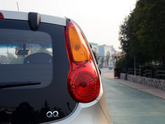 2013款 1.0L 手动 时尚版
