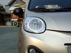 2013款 1.0L 手动 时尚版