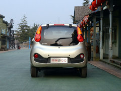 2013款 1.0L 手动 时尚版