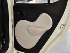 2013款 1.0L 手动 快乐版