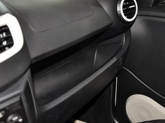 2013款 1.0L 手动 快乐版