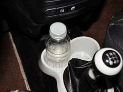2013款 1.0L 手动 快乐版