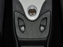 奇瑞QQ 2013款 1.0L 手动 快乐版