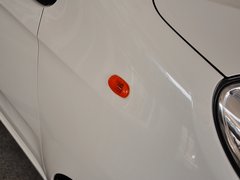 2013款 1.0L 手动 快乐版