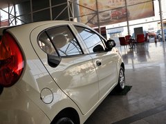 2013款 1.0L 手动 快乐版