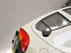 2013款 1.0L 手动 快乐版