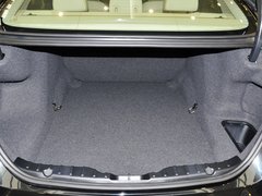 2013款 535i 3.0T 豪华运动型