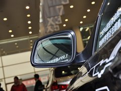 2013款 535i 3.0T 豪华运动型