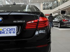 2013款 535i 3.0T 豪华运动型