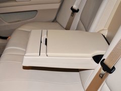 2013款 535i 3.0T 豪华运动型