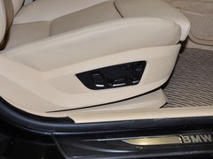 2013款 535i 3.0T 豪华运动型
