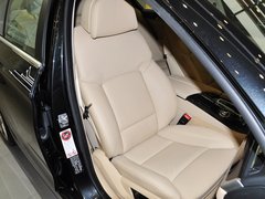 2013款 535i 3.0T 豪华运动型