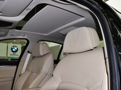 2013款 535i 3.0T 豪华运动型