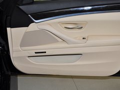 2013款 535i 3.0T 豪华运动型