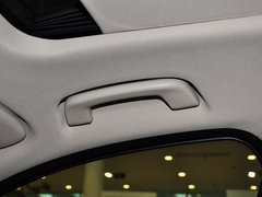 2013款 535i 3.0T 豪华运动型