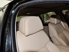 2013款 535i 3.0T 豪华运动型