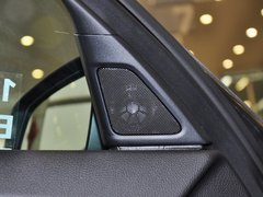 2013款 535i 3.0T 豪华运动型