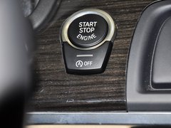 2013款 535i 3.0T 豪华运动型