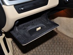 2013款 535i 3.0T 豪华运动型