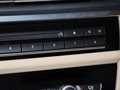 2013款 535i 3.0T 豪华运动型