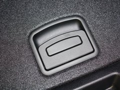 2013款 3.0L 自动 豪华版四驱 7座 欧IV