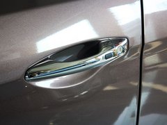 2013款 3.0L 自动 豪华版四驱 7座 欧IV