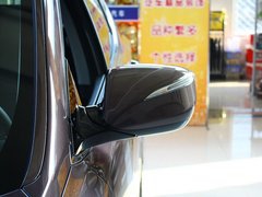 2013款 3.0L 自动 豪华版四驱 7座 欧IV