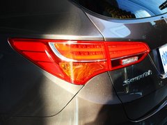 2013款 3.0L 自动 豪华版四驱 7座 欧IV