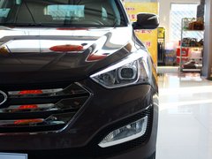 2013款 3.0L 自动 豪华版四驱 7座 欧IV