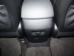 2013款 3.0L 自动 豪华版四驱 7座 欧IV