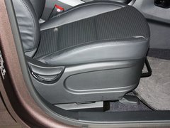 2013款 3.0L 自动 豪华版四驱 7座 欧IV